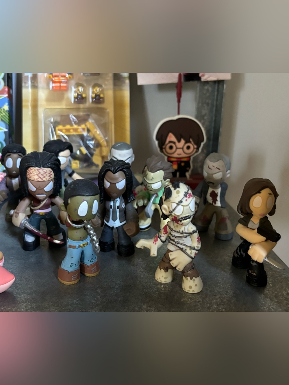The Walking Dead Funko Mystery Mini Zombie Vinyl Figure Horror Designer Toy